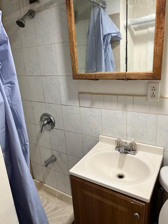 ניו יורק A Cozy Room In Queens מראה חיצוני תמונה